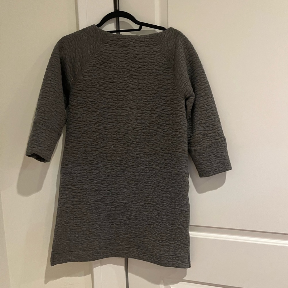 Lilla P grey winter shift dress in size XS.